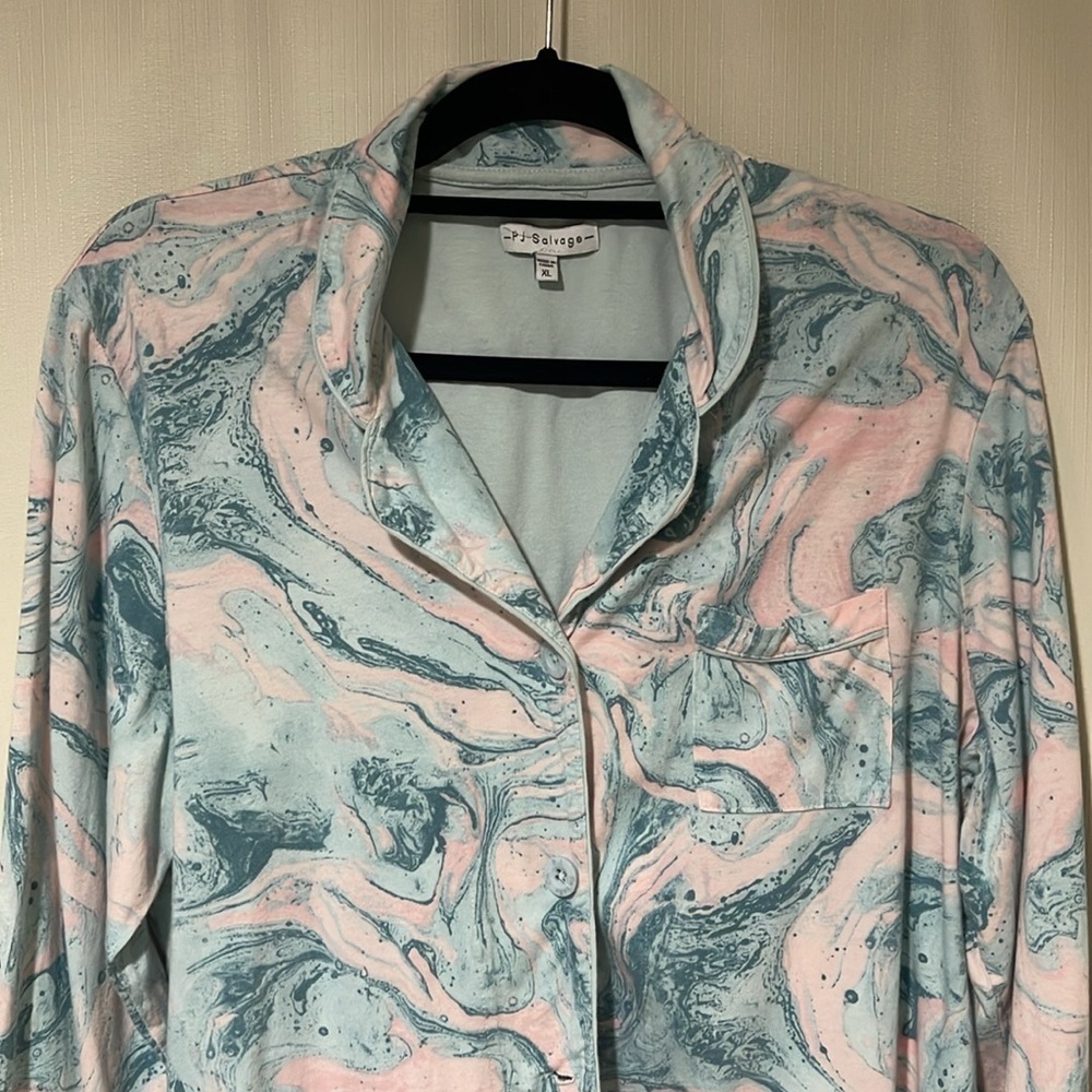 PJ. Salvage Women’s Button Up Long Sleeve Pajamas Top Size XL - Picture 3 of 11
